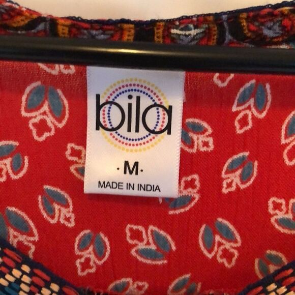 Gorgeous Bilabong Dressy Tank Medium Excellent Condition - Picture 6 of 7